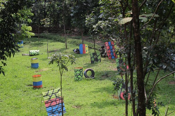 Arena permainan paket paintball Sentul City Bogor