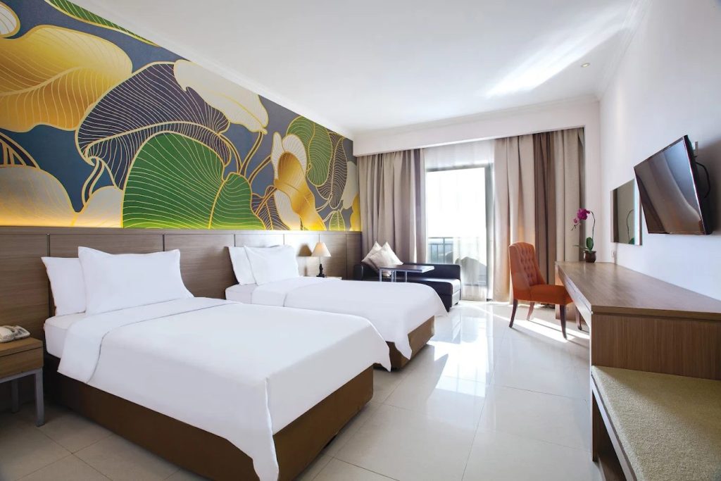 Kamar twin Green Peak Puncak Bogor untuk paket outbound menginap